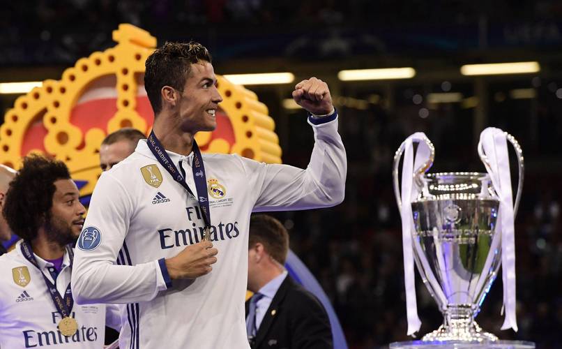 库里31+5创NBA神迹，勇士完败！巴特勒30+7+6，麦科勒姆首秀14中5