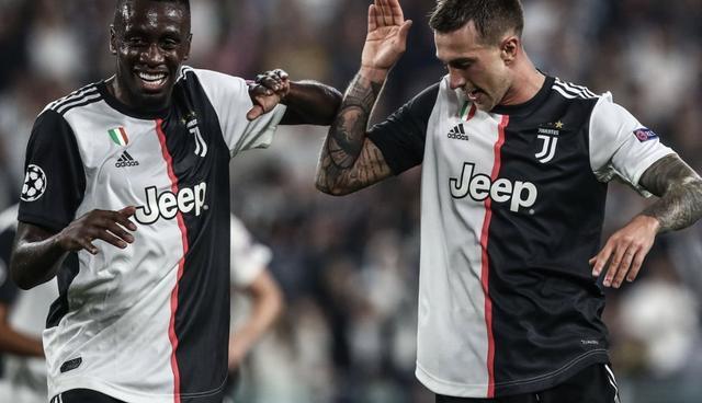 CBA：上海男篮主场告捷