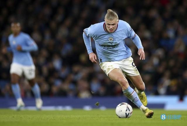 不同于皇马，每体：桑坦德竞技将在国王杯中向巴萨列队致敬